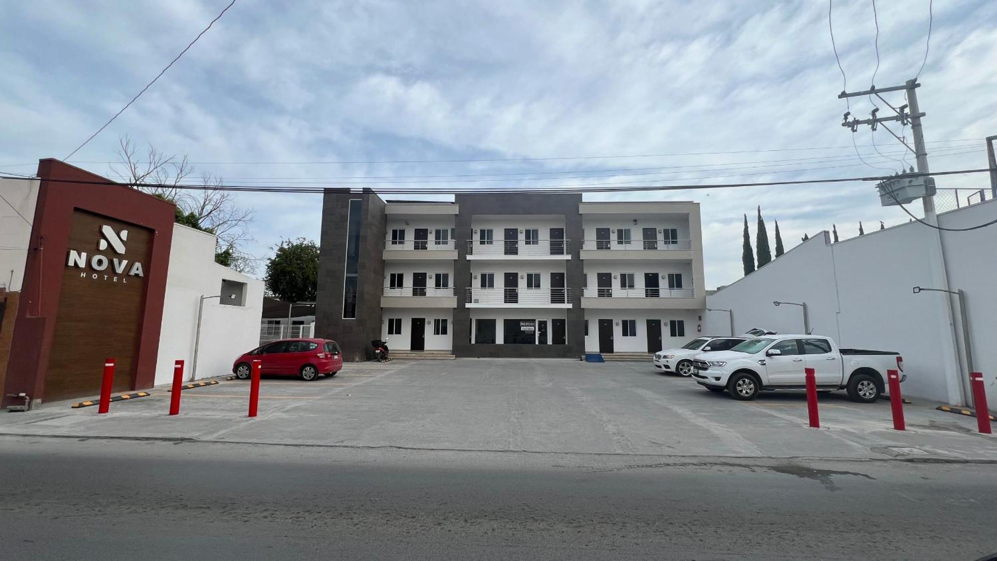 Nova Hotel Cadereyta Jiménez Exteriér fotografie