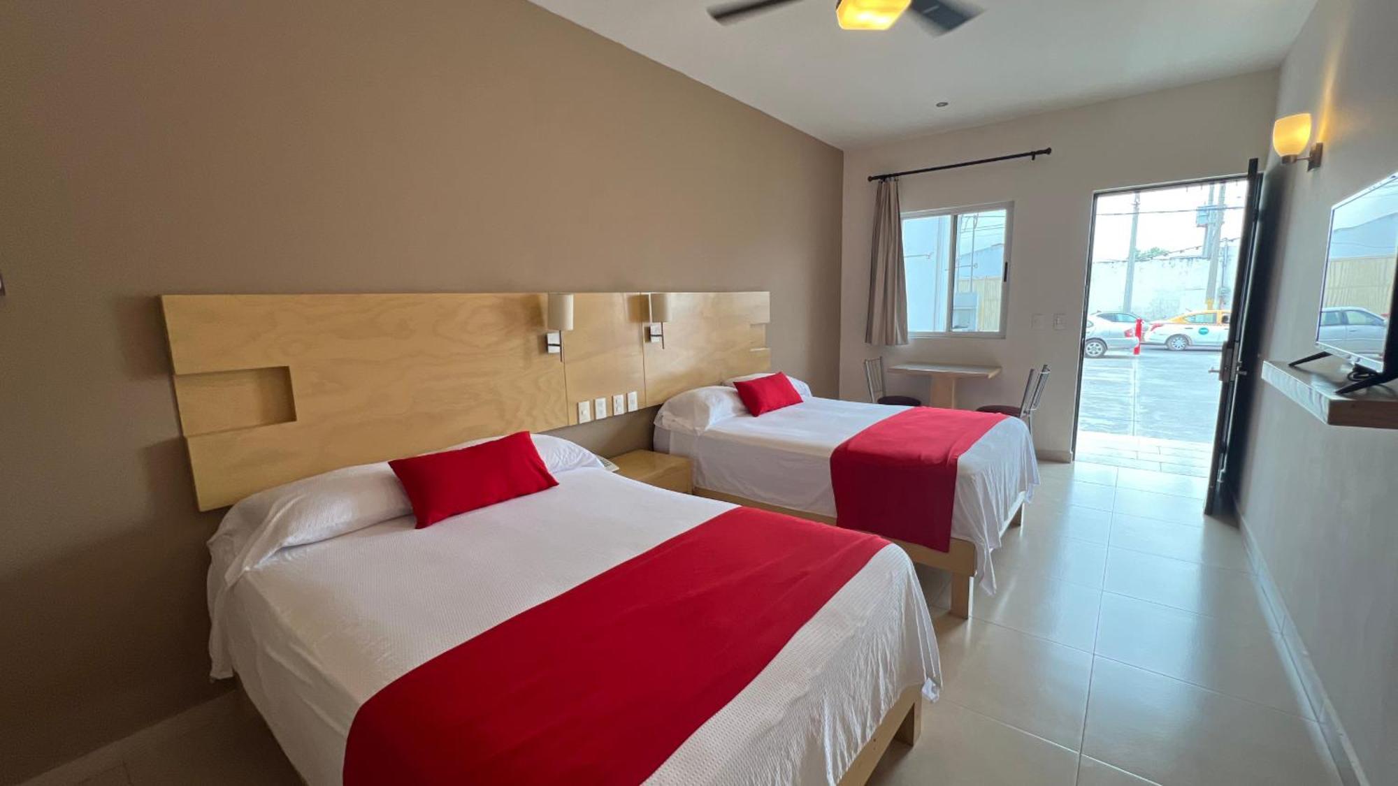 Nova Hotel Cadereyta Jiménez Exteriér fotografie