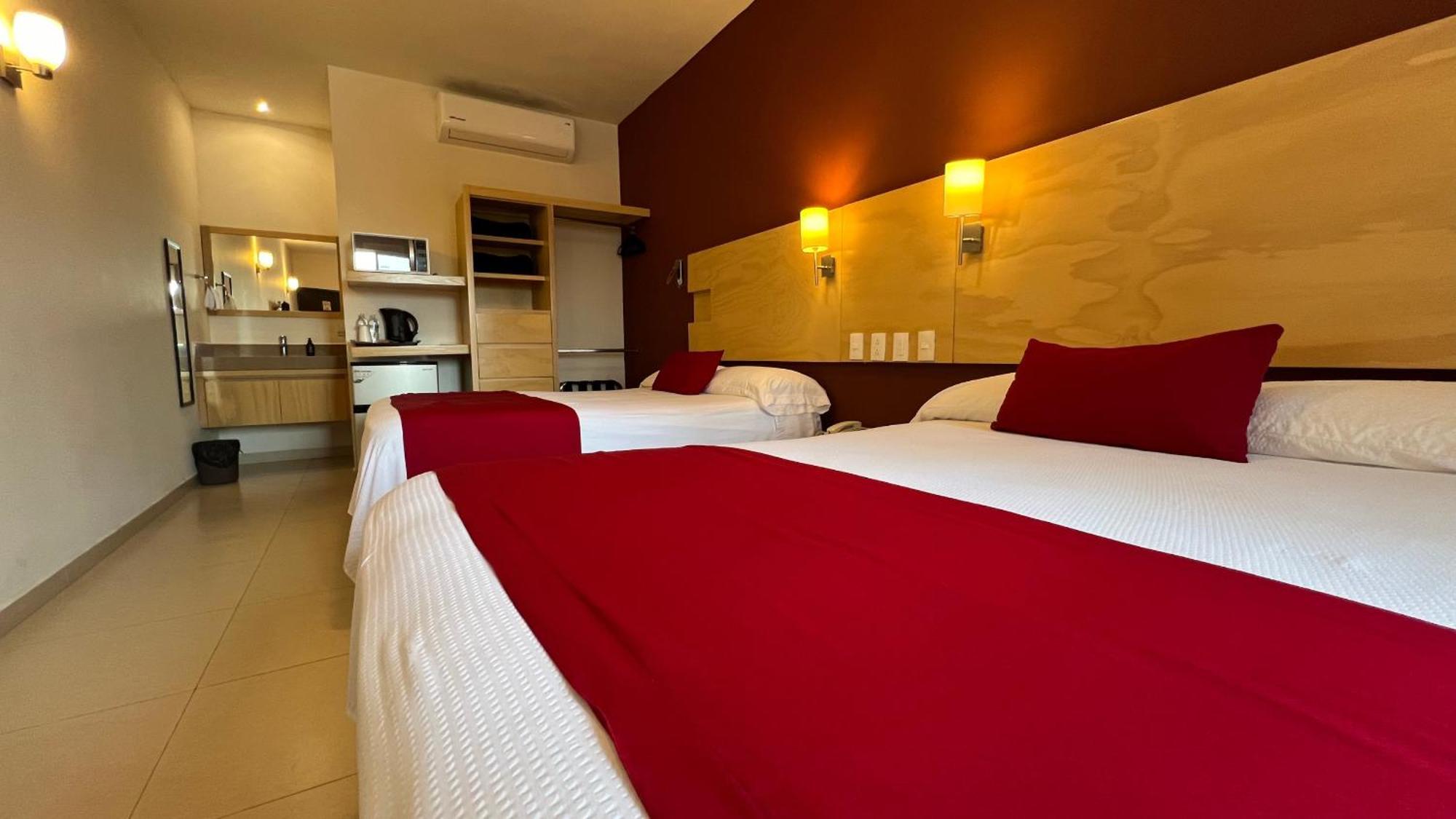 Nova Hotel Cadereyta Jiménez Exteriér fotografie